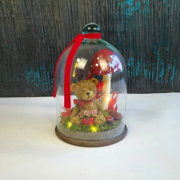 Macis üvegbúra LED világítással. Erdei dekoráció kerámia talppal.